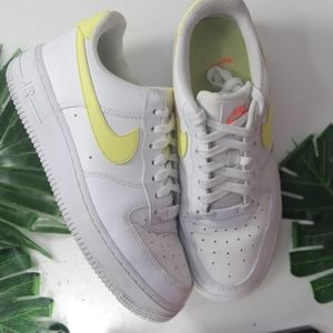 NIke Af1 Air Force 1 Low White Yellow Women's Sneakers 002801 8Womens/6.5 Youth